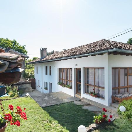 Къща За Гости Роден Край Elena Exterior photo